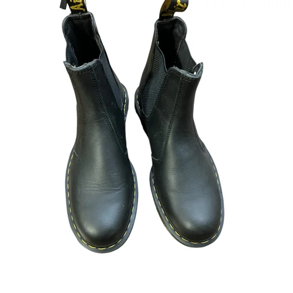 Dr. Martens Black Leather Chelsea Work Boots NWOT (men’s 11 / women’s 12 - Picture 3 of 10
